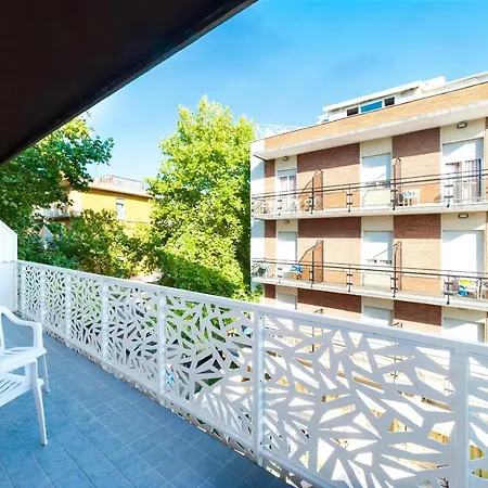 מלון Mantovani Murano & Mariu 3*