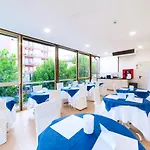 Mantovani Murano & Mariu מלון 3*