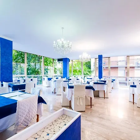 Mantovani Murano & Mariu 3* Римини