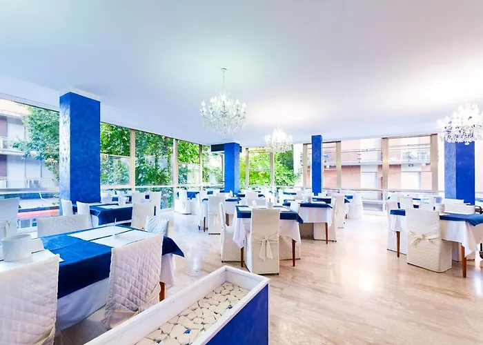 Mantovani Murano & Mariu 3* Римини