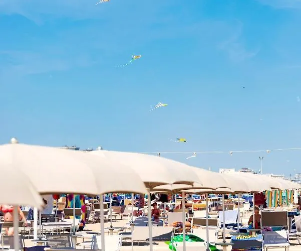 Mantovani Murano & Mariu 3* Rimini