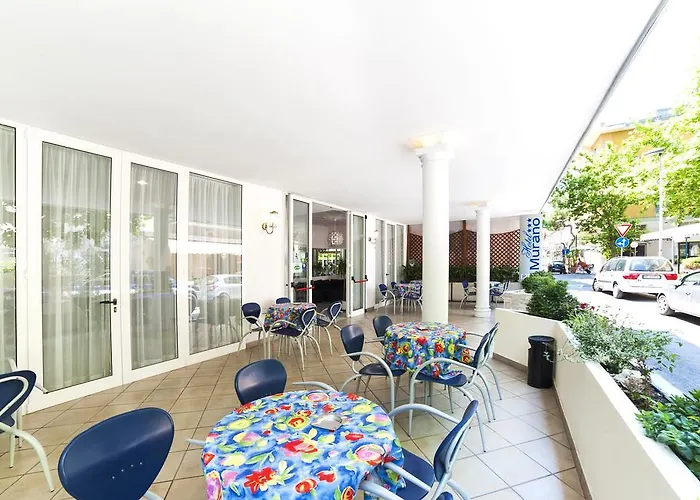 Mantovani Murano & Mariu 3* Римини