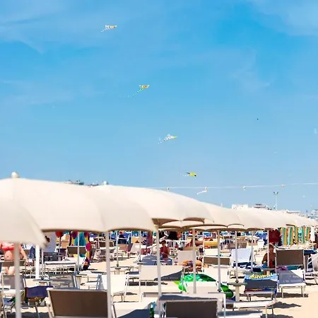 Mantovani Murano & Mariu 3* Ρίμινι