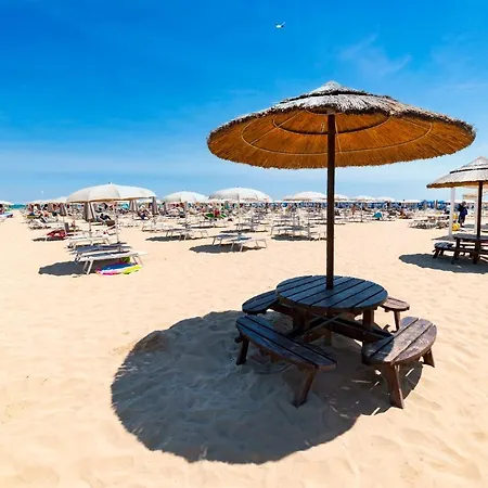 Hotell Mantovani Murano & Mariu Rimini