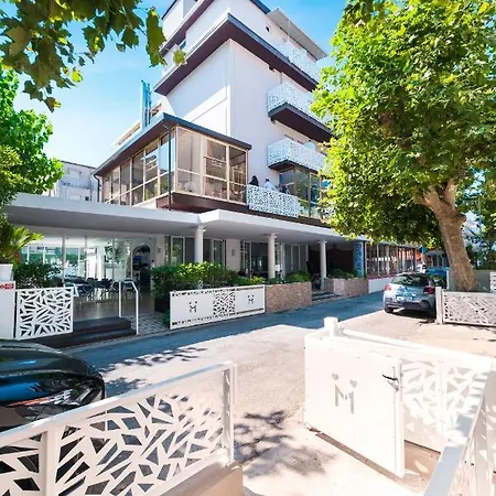 Mantovani Murano & Mariu リミニ