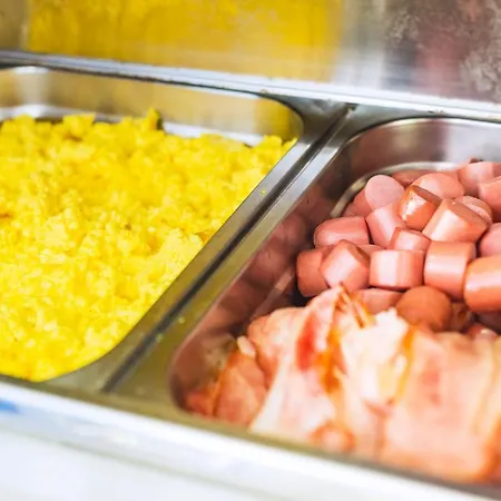 Mantovani Murano & Mariu 3* リミニ