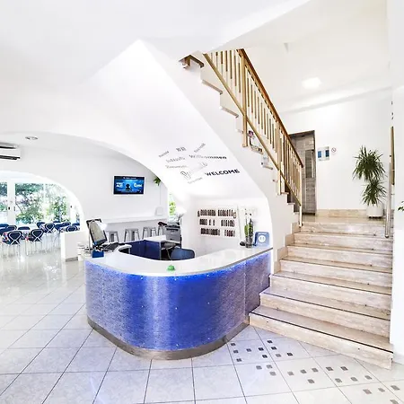 Mantovani Murano & Mariu リミニ